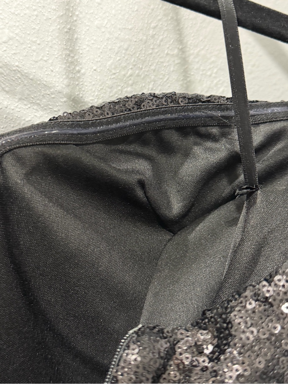 Black Off-Shoulder Sequin Evening Gown with Gold Leaf Accents - Picture 6 of 7